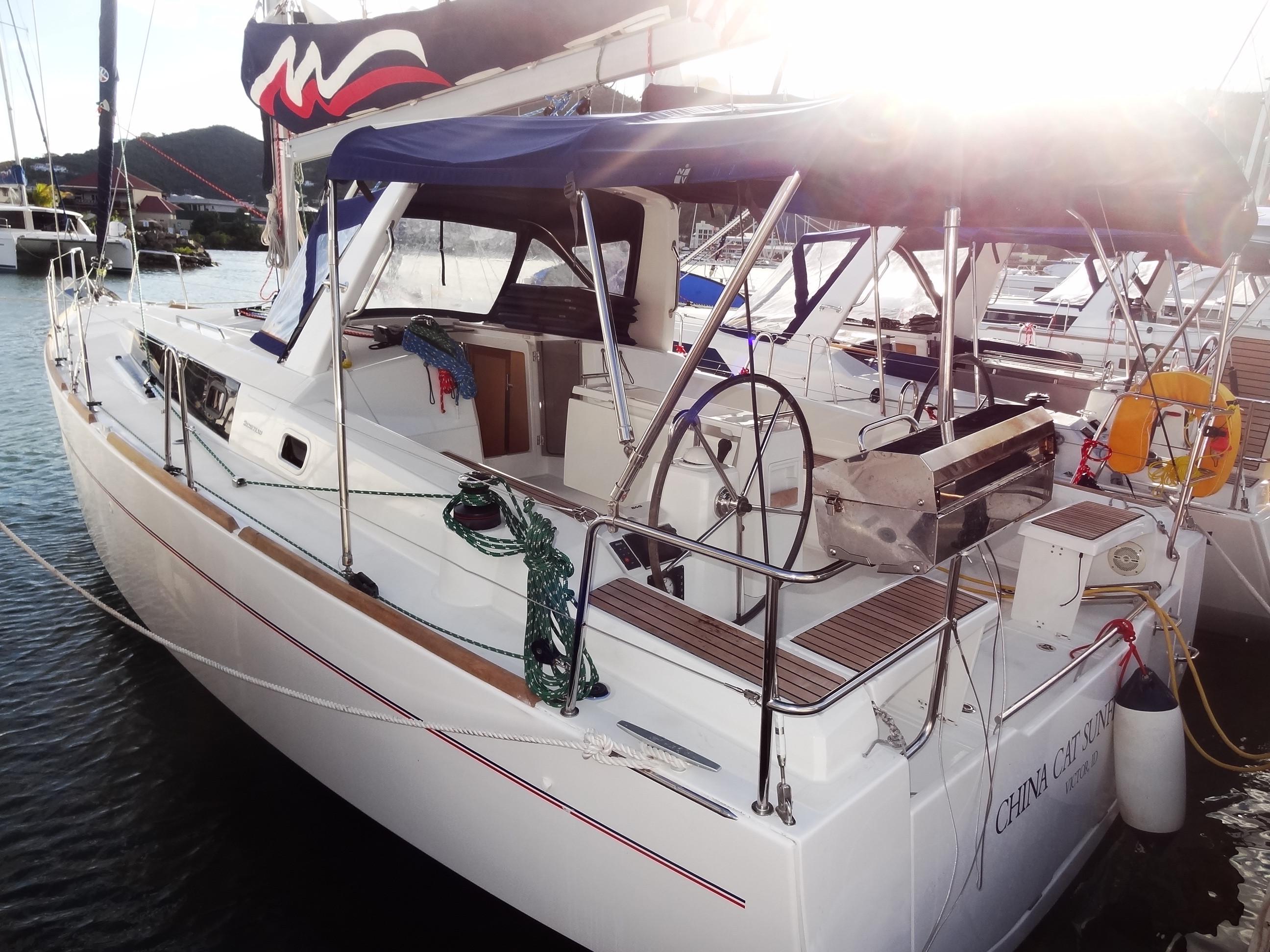 38 foot beneteau yacht